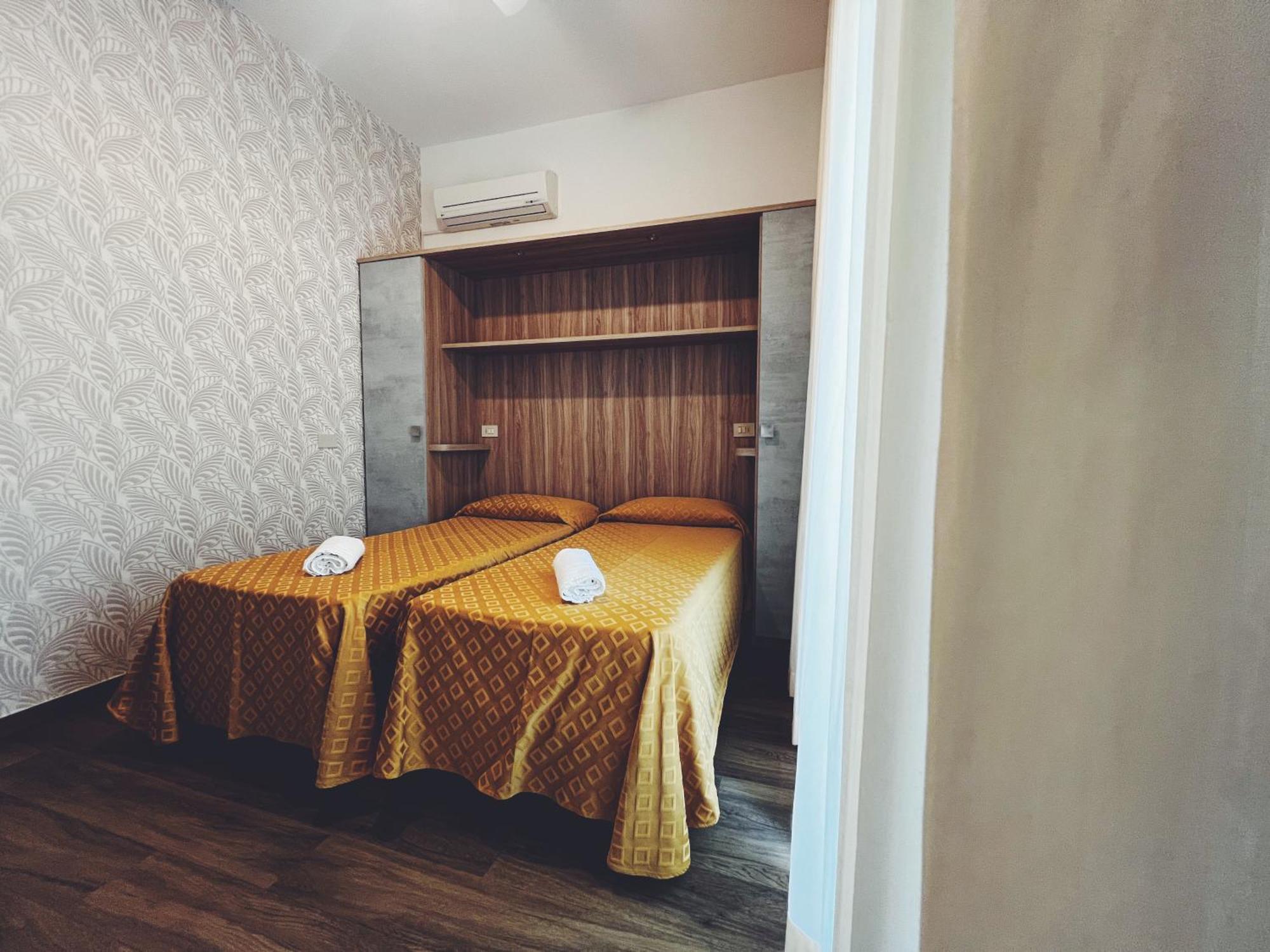 Hotel Ramona Rimini Extérieur photo