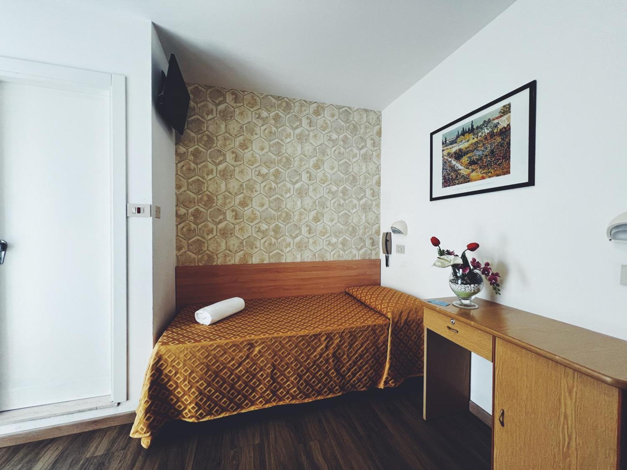 Hotel Ramona Rimini Extérieur photo